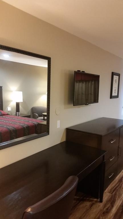 Anaheim Lodge 2*