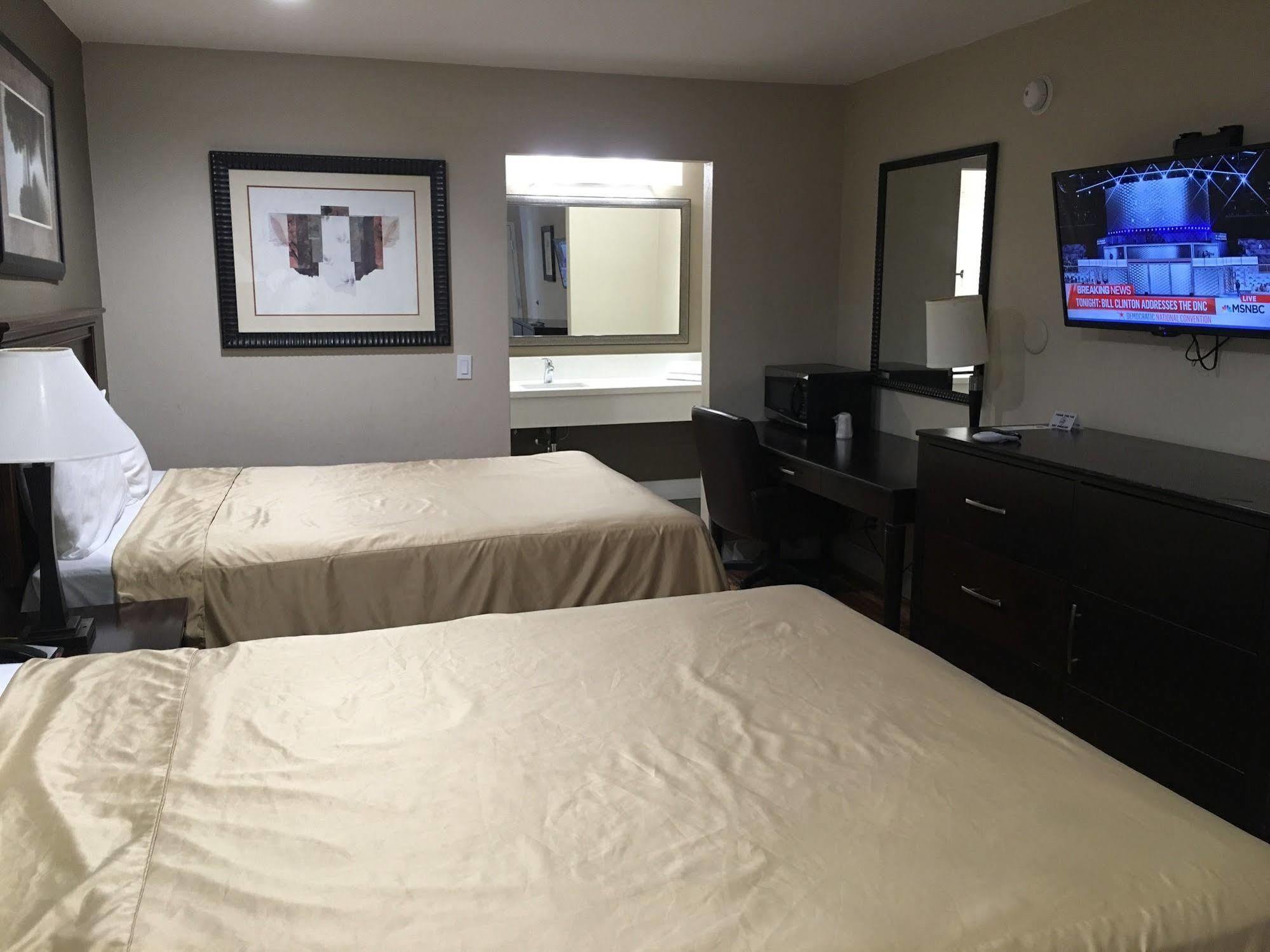 Anaheim Lodge